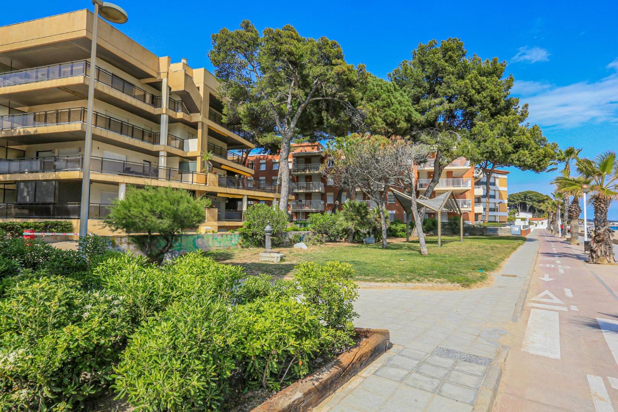 Txingudi - Only Families Apartment Cambrils Ngoại thất bức ảnh
